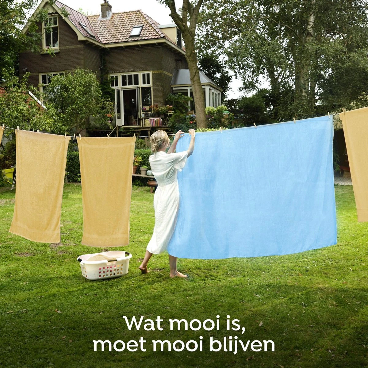 Robijn Jasmijn & Sandelhout Wasverzachter - 8 X 30 Wasbeurten- Voordeelverpakking 7 Robijn Jasmijn & Sandelhout Wasverzachter - 8 X 30 Wasbeurten- Voordeelverpakking - Afbeelding 7