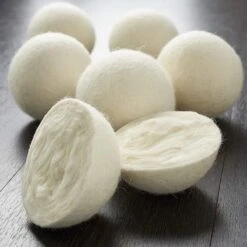 Merkloos Droger Ballen XL 6 Stuks Inclusief Lavendelolie – Zero Waste Dryer Balls - Duurzaam – Wasverzachter – Herbruikbare Drogerballen – Droogt De Was Sneller – Tiny Panda -HG Sales 1200x1200 1344