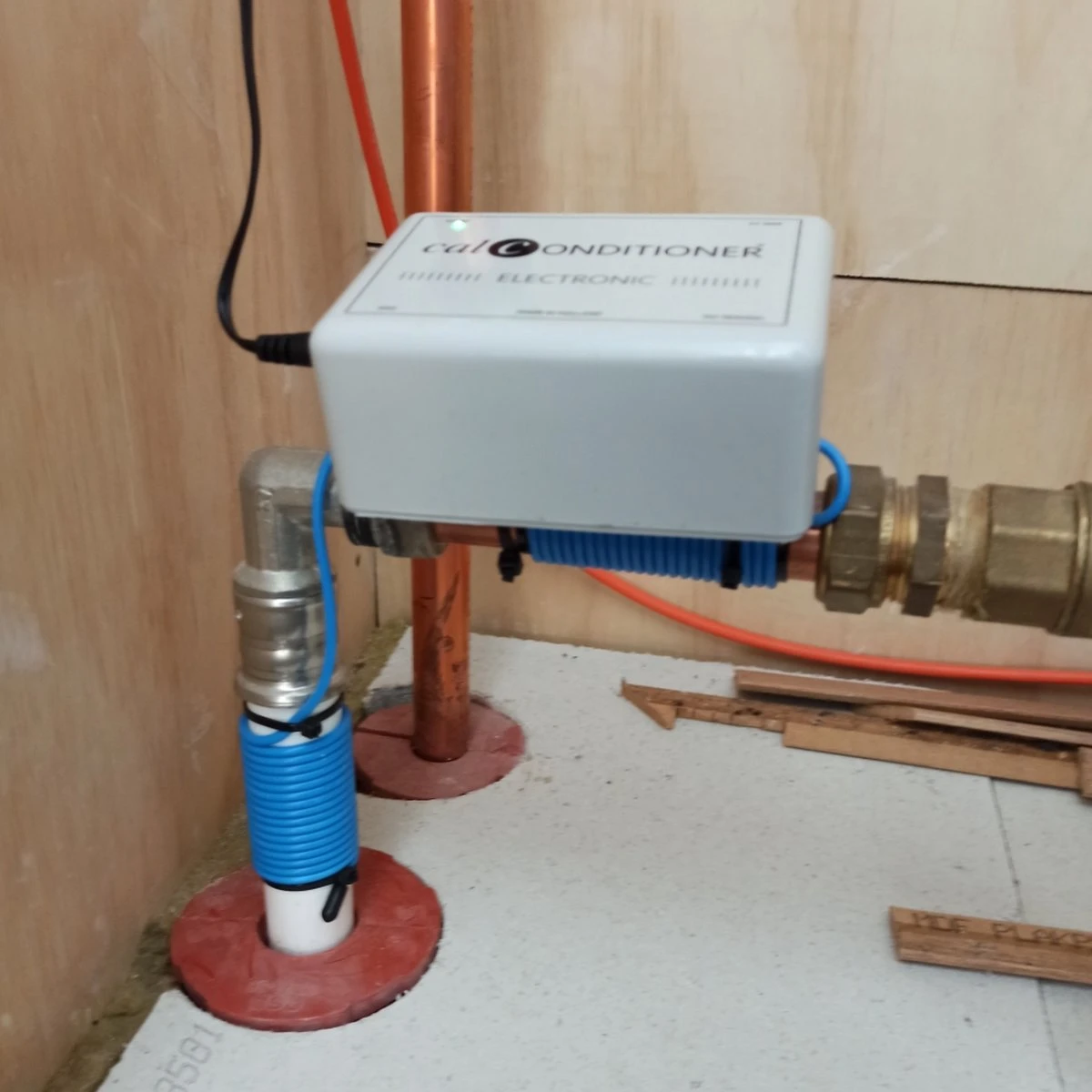 Waterontharder Calconditioner CC1500 – Elektronisch - Geen Magneet 4 Waterontharder Calconditioner CC1500 – Elektronisch - Geen Magneet - Afbeelding 4
