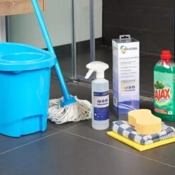 Secucare Anti Slip Spray 100ml - Antislip Voor Tegelvloeren 12 Secucare Anti Slip Spray 100ml - Antislip Voor Tegelvloeren -HG Sales 1200x1200 2890