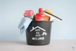 ByMi| Poetsemmer Happy New Home | Cadeautje Huis |Housewarming |Nieuwe Woning | Gepersonaliseerd 6 ByMi| Poetsemmer Happy New Home | Cadeautje Huis |Housewarming |Nieuwe Woning | Gepersonaliseerd -HG Sales 1200x800 68