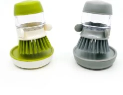 In Round Afwasborstel Met Zeepdispenser / Zeepreservoir – Inclusief Houder – Grijs – Afwas Borstel – Zeep Handborstel – Doseerpomp – Afwasmiddel Dispenser – Navulbaar -HG Sales 1200x935 1