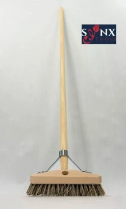 Alternative view of Synx Tools Luiwagen Union 22cm - Tegel Bezem Schrobber- Bezemsteel - Schoonmaakbezem - Schrobborstels - Bezems Met Steel 150 Cm