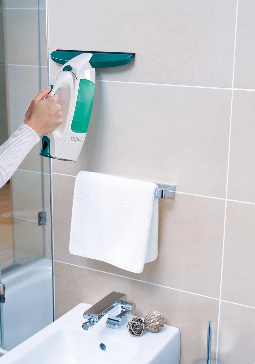 Leifheit Dry & Clean Raamzuiger - Click System - 17 Cm Wisbreedte - Raamoppervlakte 110 M² - Tot 38 Minuten 5 Leifheit Dry & Clean Raamzuiger - Click System - 17 Cm Wisbreedte - Raamoppervlakte 110 M² - Tot 38 Minuten - Afbeelding 5